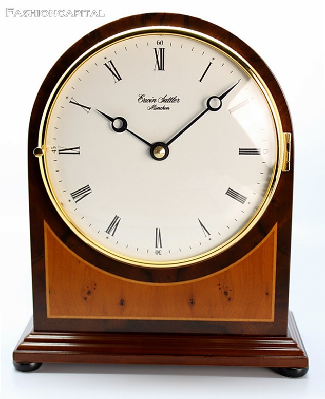 Beautiful ERWIN SATTLER TABLE CLOCK AT NO RESERVE . FROM USA, SHIPS